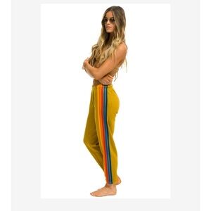Aviator nation 5 stripe sweatpants in honey color size medium women’s